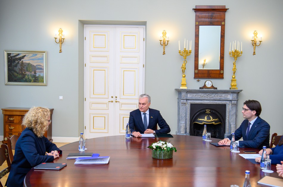 Prezidentas: paramą verslui turime suteikti dar šiemet