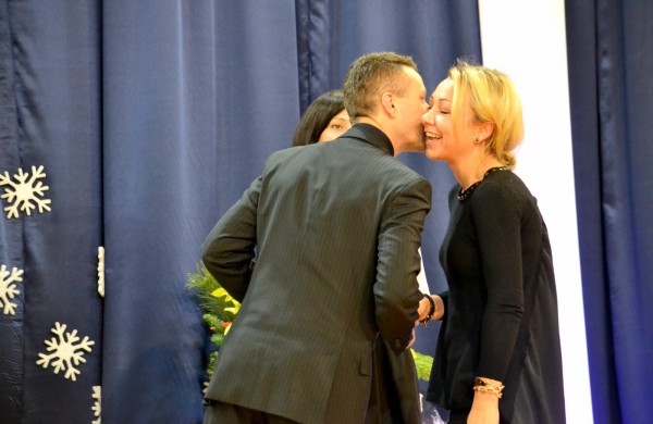 Valso ritmu ant parketo sukosi ir jonaviečių poros