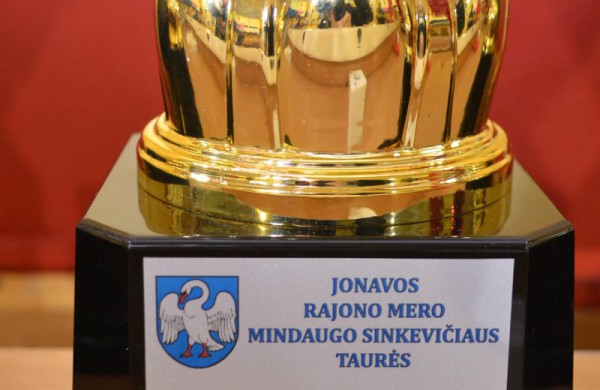 Mero taurė – „Pauliukai“ komandos rankose