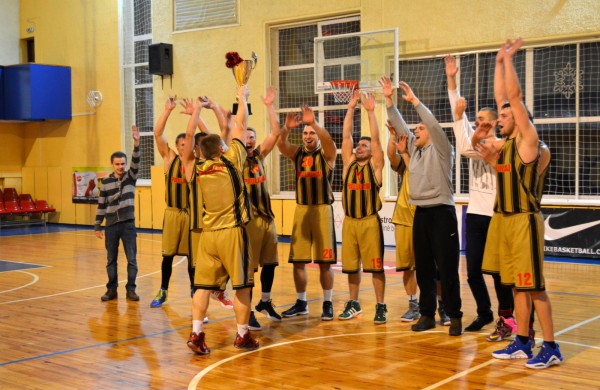 Mero taurė – „Pauliukai“ komandos rankose