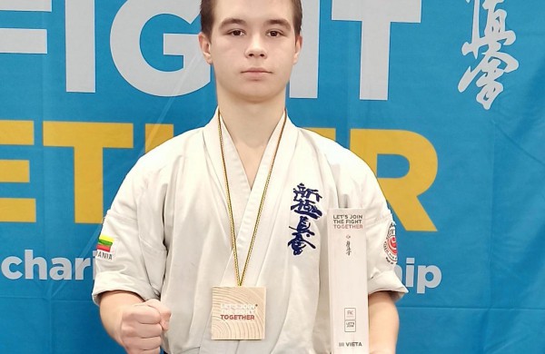 Jonavos Kyokushin karate „Kumite“ klubo sportininkams - ne viena prizinė vieta