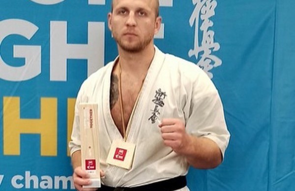 Jonavos Kyokushin karate „Kumite“ klubo sportininkams - ne viena prizinė vieta