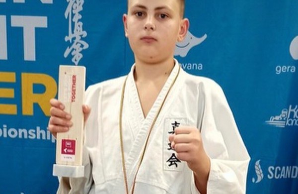 Jonavos Kyokushin karate „Kumite“ klubo sportininkams - ne viena prizinė vieta