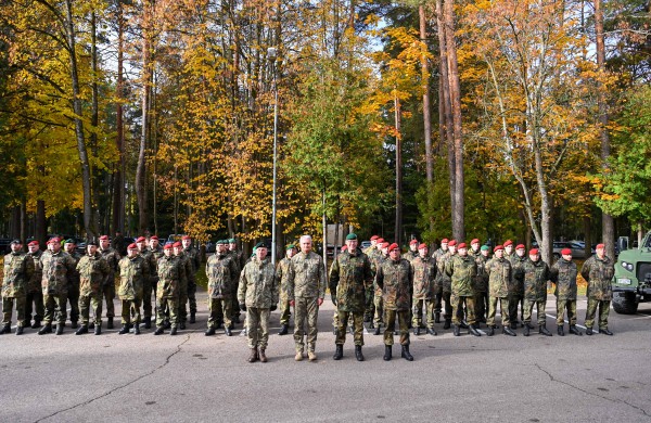Prezidentas lanko Rukloje dislokuotus Vokietijos kariuomenės brigados štabo ir bataliono karius