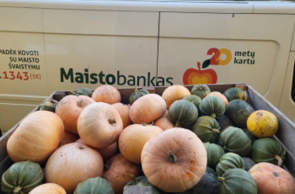 „Maisto bankas“ kviečia Helovyną švęsti kitaip – moliūgus aukoti skurstantiems
