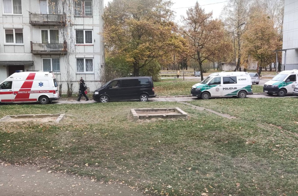 Ruklos miestelio Piliakalnio gatvėje – tarnybų sujudimas