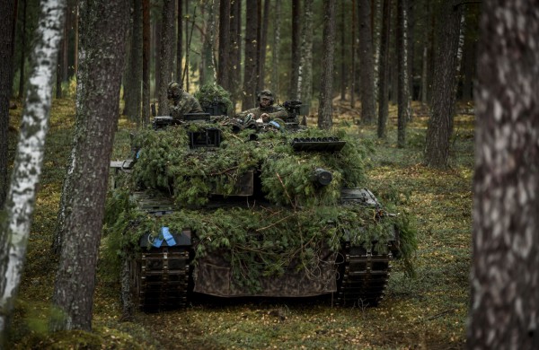 Fotogalerija: tarptautinėse karinėse pratybose „Geležinis Vilkas 2022 II“ du batalionai treniruojasi puolimo ir gynybos operacijas