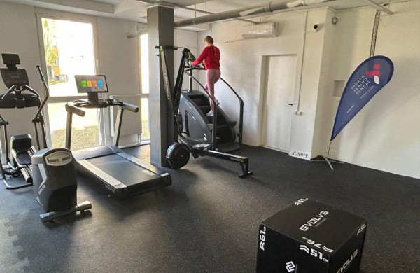 Džiugi žinia ,,Kumite" klubo lankytojų tėvams: kviečiami sportuoti nemokamai