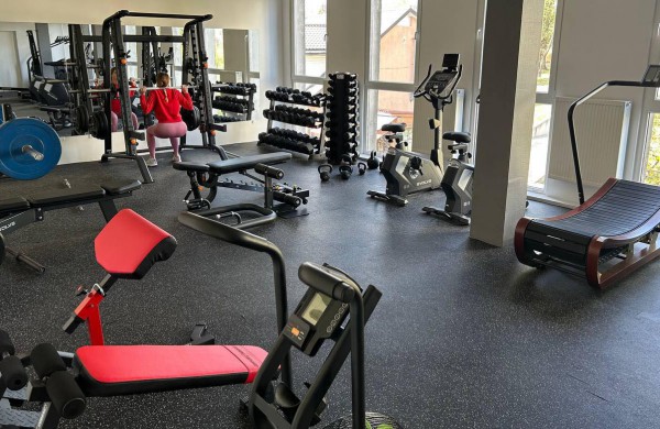 Džiugi žinia ,,Kumite" klubo lankytojų tėvams: kviečiami sportuoti nemokamai