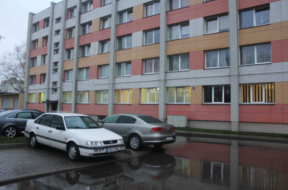 Padegimas daugiabutyje: evakuoti žmonės, skaičiuojami nuostoliai