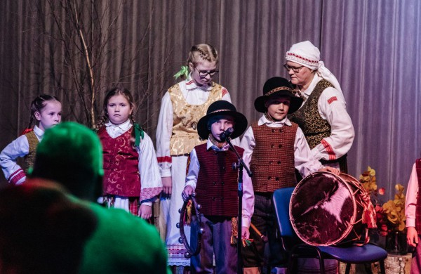 Žiemos šauktuvių šventė „Ožys ilgaragis", skirta vaikų folkloro ansamblio „Ramtatukai“ 10-mečiui