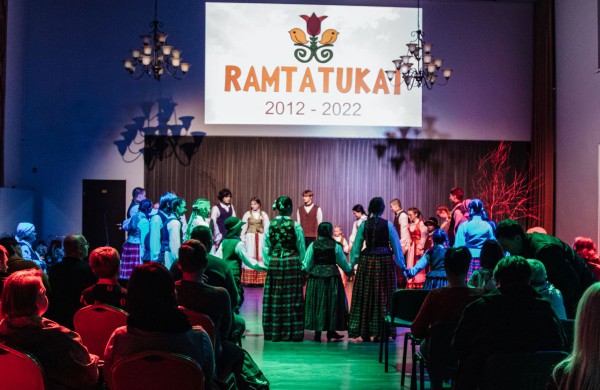 Žiemos šauktuvių šventė „Ožys ilgaragis", skirta vaikų folkloro ansamblio „Ramtatukai“ 10-mečiui