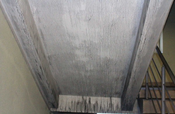 Padegimas daugiabutyje: evakuoti žmonės, skaičiuojami nuostoliai