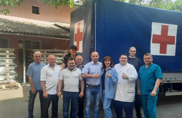 Jonaviečių labdaros fondas kviečia prisidėti: su specialiu kroviniu planuoja vykti į Ukrainą