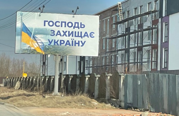 Jonaviečių labdaros fondas kviečia prisidėti: su specialiu kroviniu planuoja vykti į Ukrainą