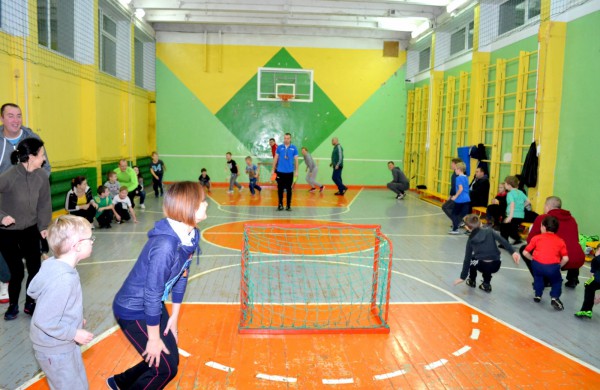 Šventinis būsimųjų futbolininkų vakaras su tėveliais ir... Kalėdų seneliu