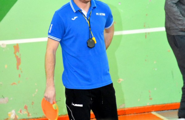 Šventinis būsimųjų futbolininkų vakaras su tėveliais ir... Kalėdų seneliu