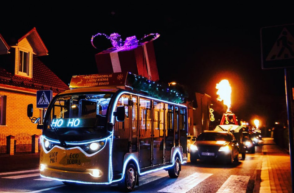 Eglės įžiebimo šventėje - daugybė pramogų