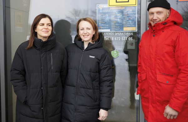 Jonavos sporto arena ir baseinas – draugiški negaliai