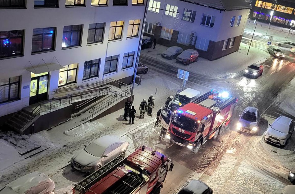 Ugniagesiai gelbėtojai skubėjo į Klaipėdos gatvę