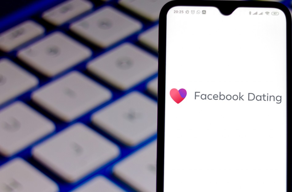 Netikėti pokyčiai „Facebook Dating“ pažinčių platformoje: meluoti apie savo amžių taps praktiškai nebeįmanoma