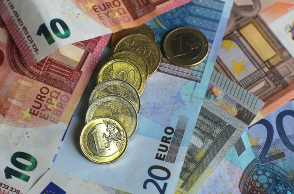 VDI informuoja: patvirtintas 2023 metais taikytinas minimalusis valandinis atlygis