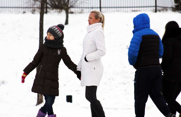 Pirmąją 2016 metų dieną Joninių slėnyje pramogavo ir vaikai, ir suaugusieji