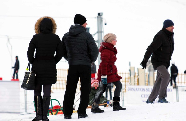 Pirmąją 2016 metų dieną Joninių slėnyje pramogavo ir vaikai, ir suaugusieji