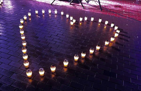 #LaisvėŠviečia: kūrėme šviečiančią širdį ir kartojome SLAVA UKRAINI!