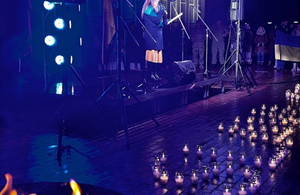 #LaisvėŠviečia: kūrėme šviečiančią širdį ir kartojome SLAVA UKRAINI!