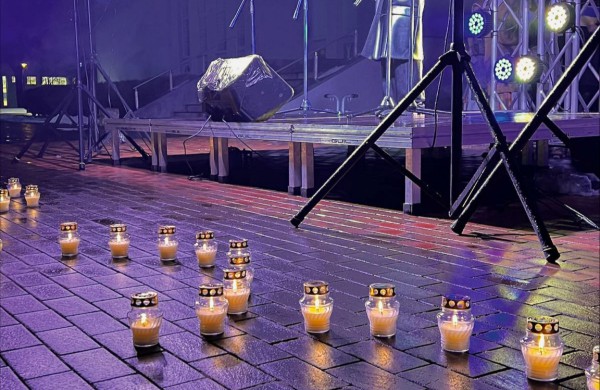 #LaisvėŠviečia: kūrėme šviečiančią širdį ir kartojome SLAVA UKRAINI!