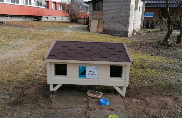 Jonavoje – pirmieji kačių nameliai