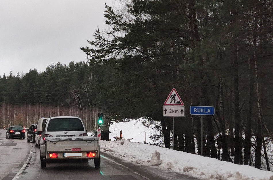 Eismo apribojimai valstybinės reikšmės keliuose Jonavos rajono savivaldybės teritorijoje