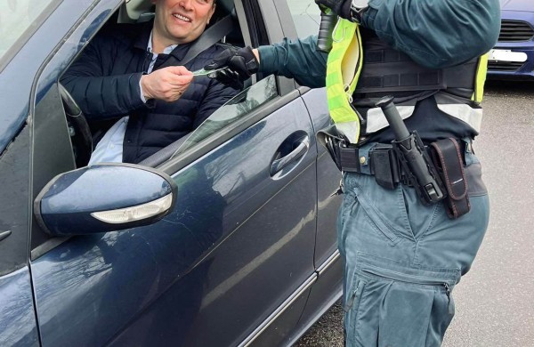 Jonavos pareigūnai priminė apie saugaus eismo svarbą