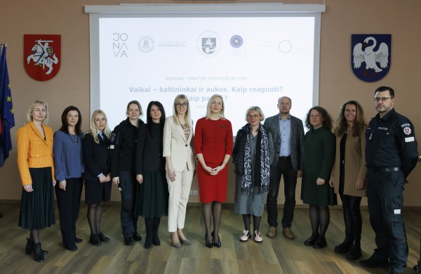 Vaikai – kaltininkai ir aukos. Kaip reaguoti? Kaip padėti?