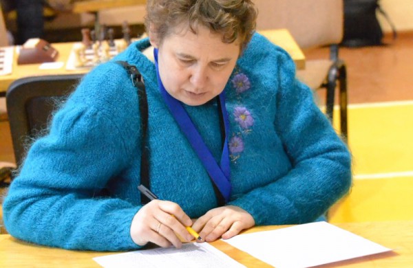 Šachmatų figūras stumdė ir didmeistriai, ir pradedantieji