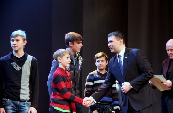 Naujuosius metus pasitiko su apdovanojimais