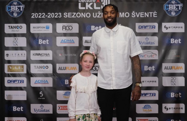 Jonavos ,,CBET" sezono uždarymo šventėje padėkojo ištikimiausiems savo patneriams