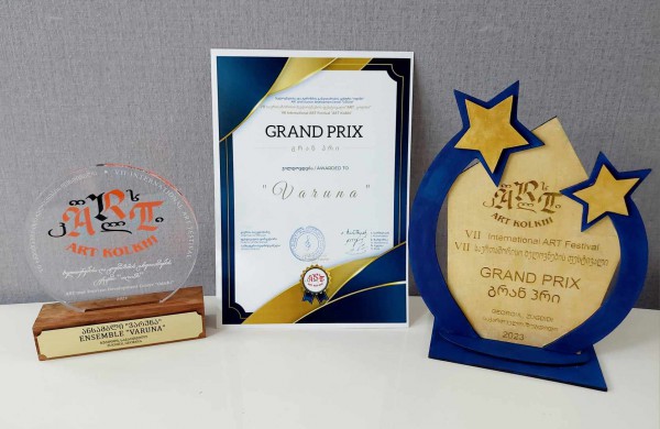 Jonavos vyresniųjų liaudiškų šokių grupė „Varūna“ laimėjo „Grand prix“ nominaciją