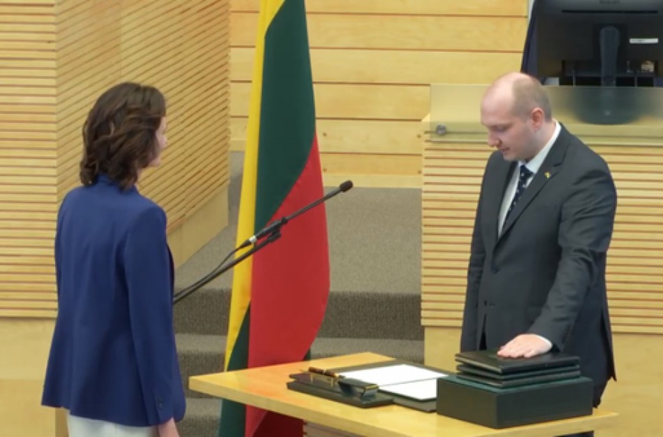 Prisiekė švietimo, mokslo ir sporto ministras Gintautas Jakštas