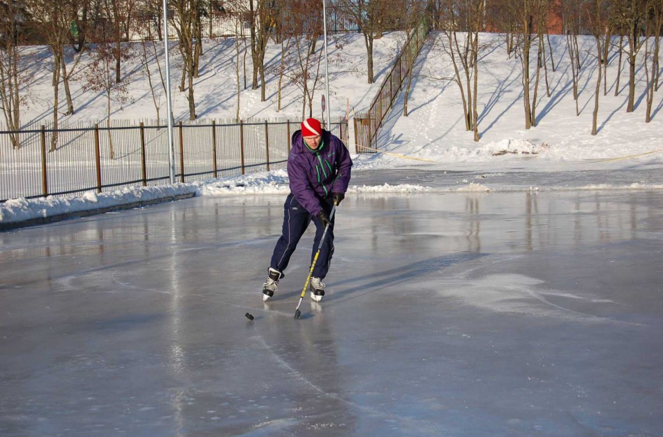 Privati jonaviečių iniciatyva: mieste atsirado čiuožykla