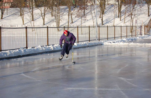 Privati jonaviečių iniciatyva: mieste atsirado čiuožykla