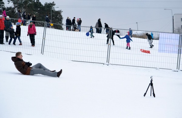 Antroji sniego diena Jonavoje palydėta čiuožynių, rogučių ir šeimų estafečių varžybomis