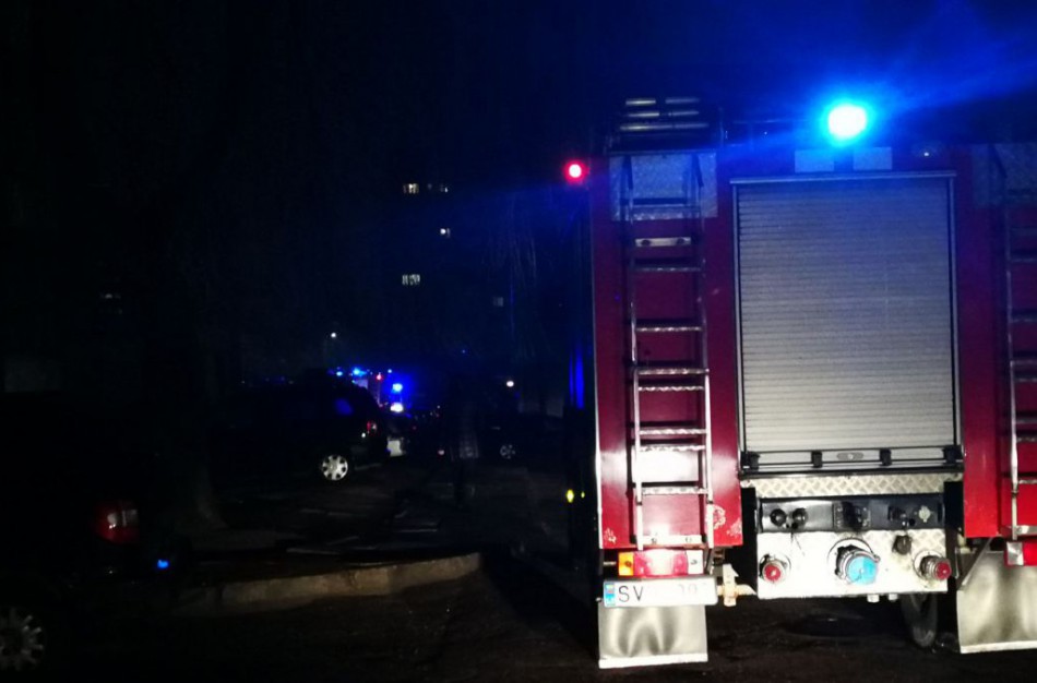 Pagalbos tarnybos skubėjo padėti bute parkritusiai močiutei