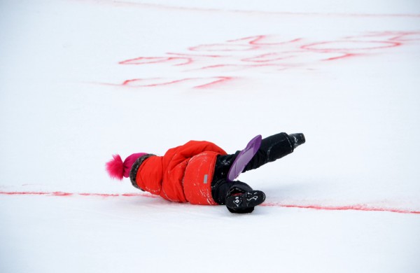 Antroji sniego diena Jonavoje palydėta čiuožynių, rogučių ir šeimų estafečių varžybomis