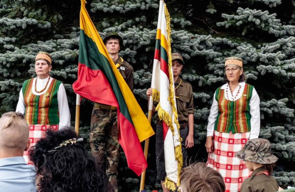 Automagistralėje Vilnius - Panevėžys  paminėta Baltijos kelio  sukaktis