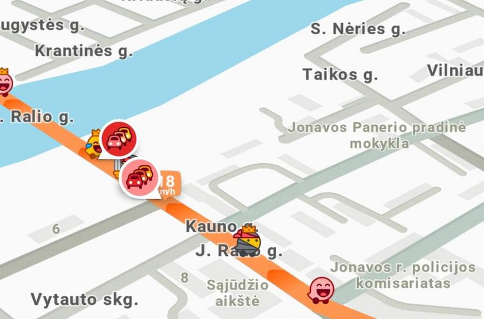 Vairuotojai perspėja: kelyje Jonava - Kaunas formuojasi automobilių spūstys