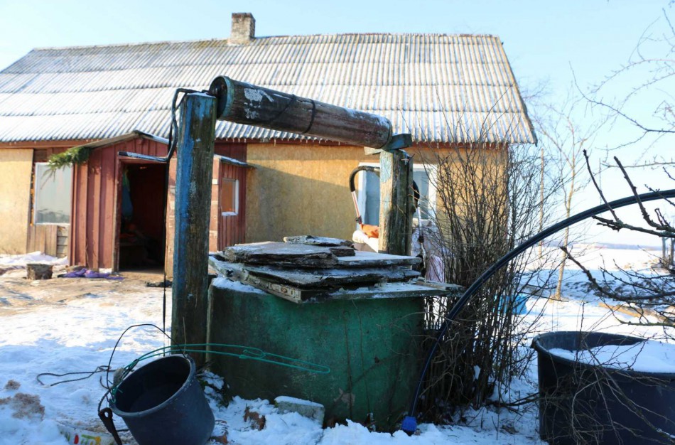 Kiek vaikų ašarų mato namų sienos?