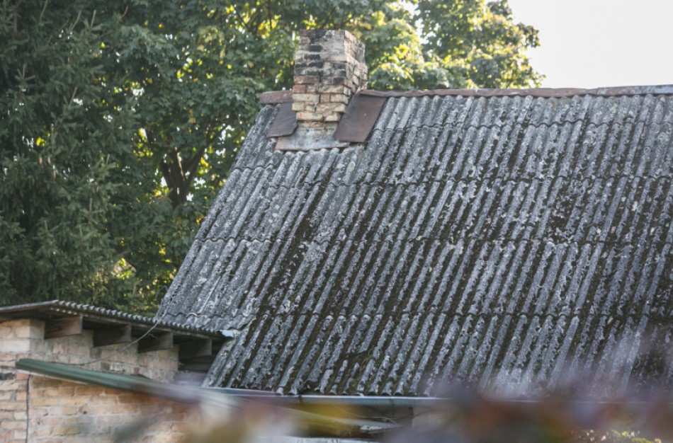Paskelbtas kvietimas savivaldybėms ir regioninių atliekų tvarkymo centrams asbesto atliekoms tvarkyti
