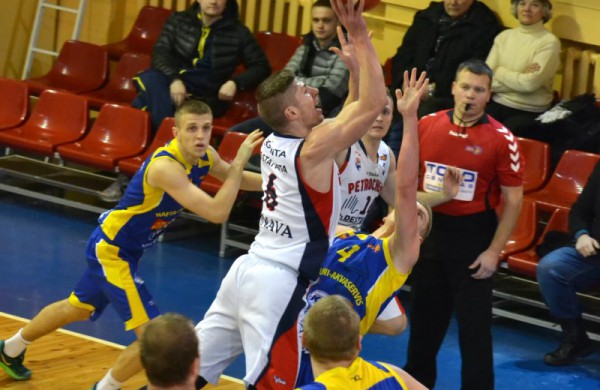 Po pergalės „Petrochema-Dextera“ įsitvirtino aštuntojoje vietoje